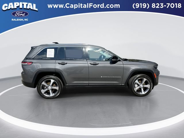 Used 2024 Jeep Grand Cherokee Limited w/ Luxury Tech Group II AWD/4WD image 9