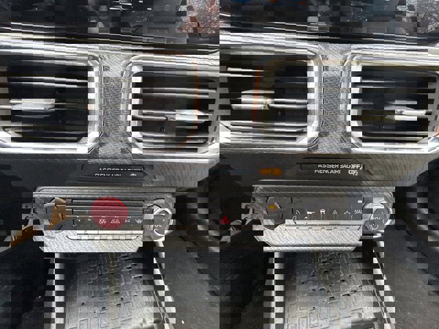 Certified 2024 Ford Mustang Premium image 18