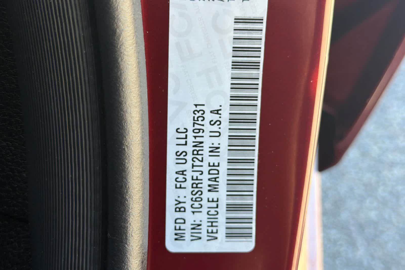 Used 2024 RAM 1500 Laramie AWD/4WD image 29