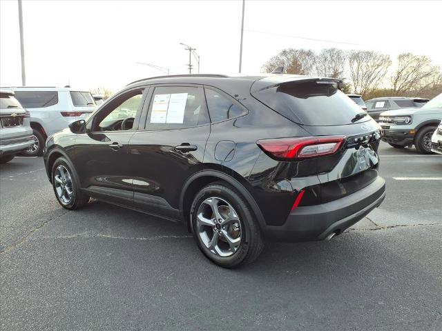 Certified 2025 Ford Escape ST-Line image 24