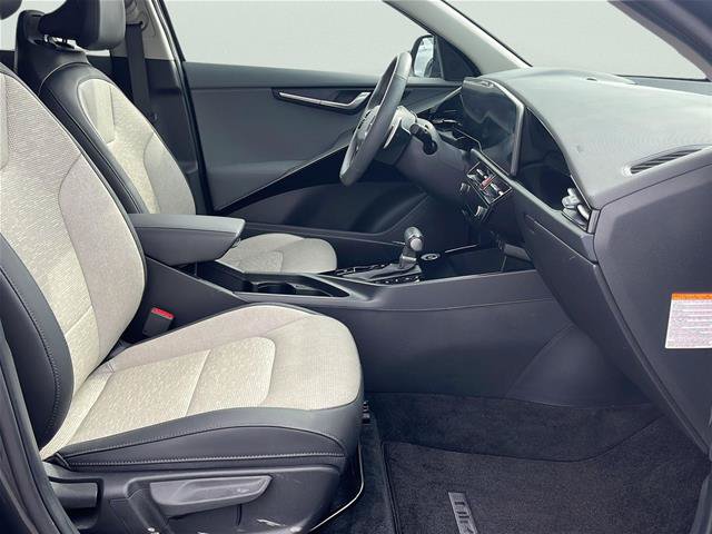 Used 2024 Kia Niro FWD image 14