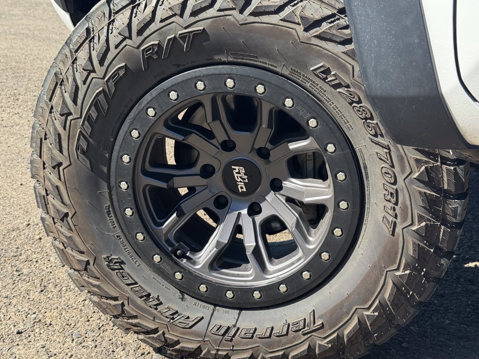 Used 2023 Toyota Tacoma TRD Off-Road AWD/4WD image 5