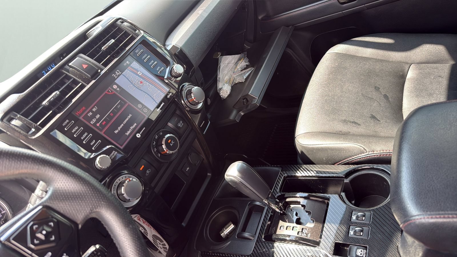 Used 2021 Toyota 4Runner Venture w/ Moonroof Package AWD/4WD image 20