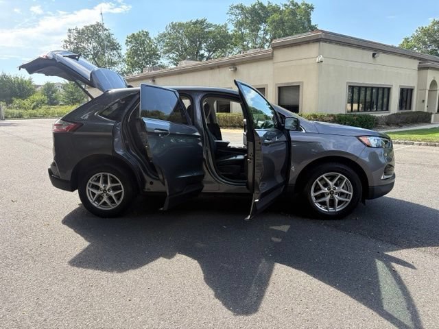 Certified 2024 Ford Edge SEL w/ Convenience Package AWD/4WD image 19