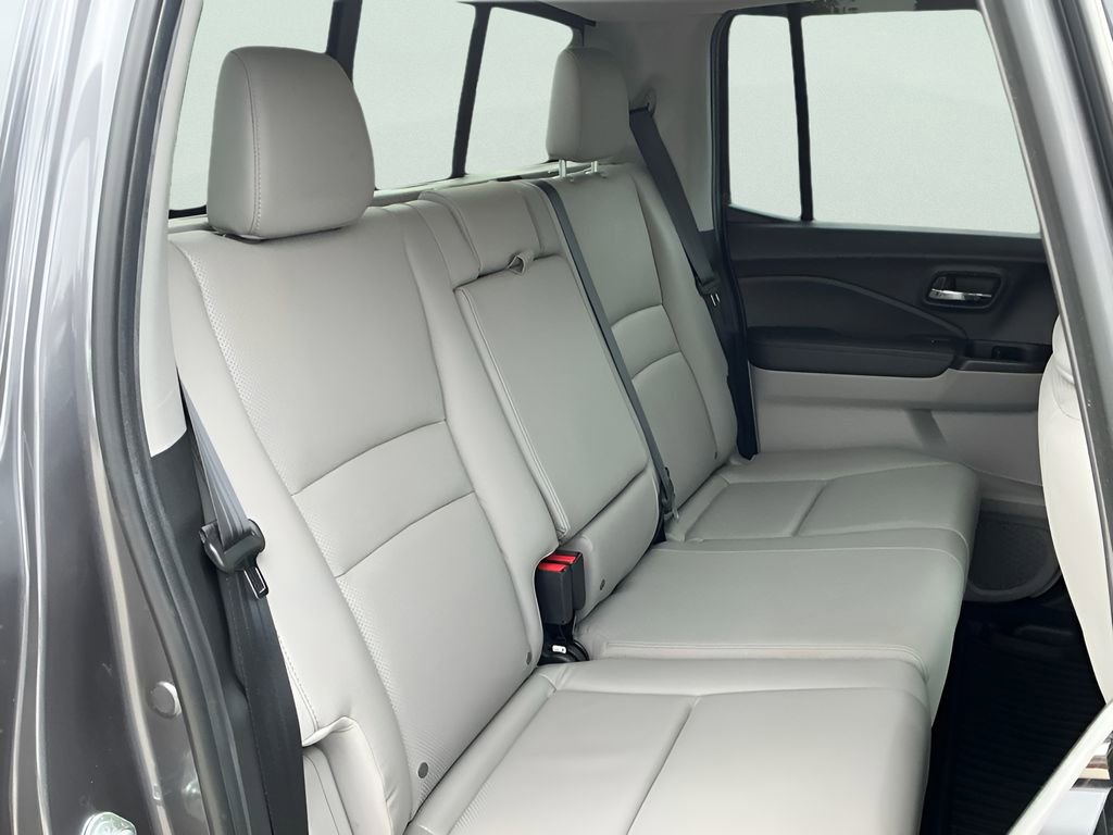 Used 2020 Honda Ridgeline RTL image 17