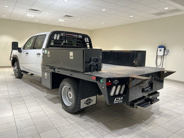 Used 2023 GMC Sierra 3500 Pro w/ Convenience Package AWD/4WD image 3