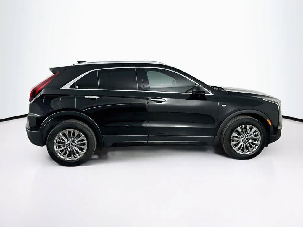 Used 2025 Cadillac XT4 Premium Luxury FWD image 26