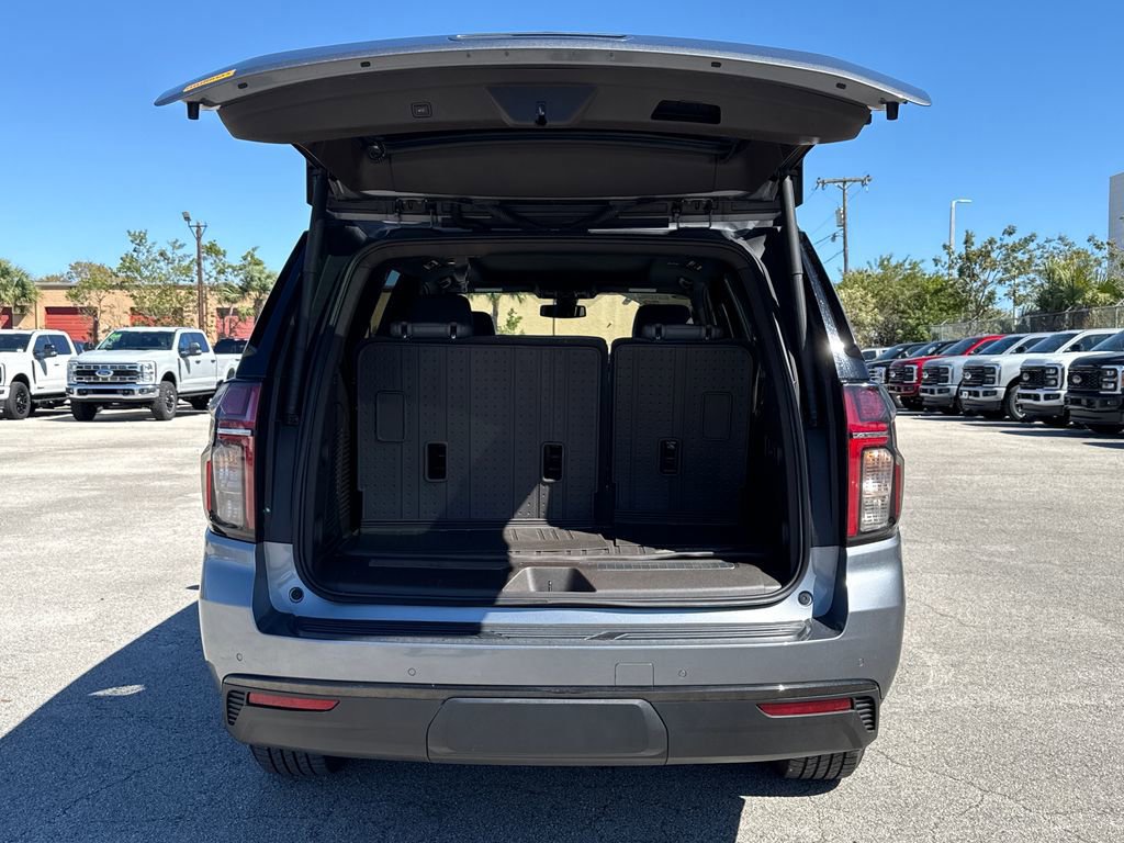 Used 2021 Chevrolet Tahoe Z71 w/ Z71 Signature Package image 29