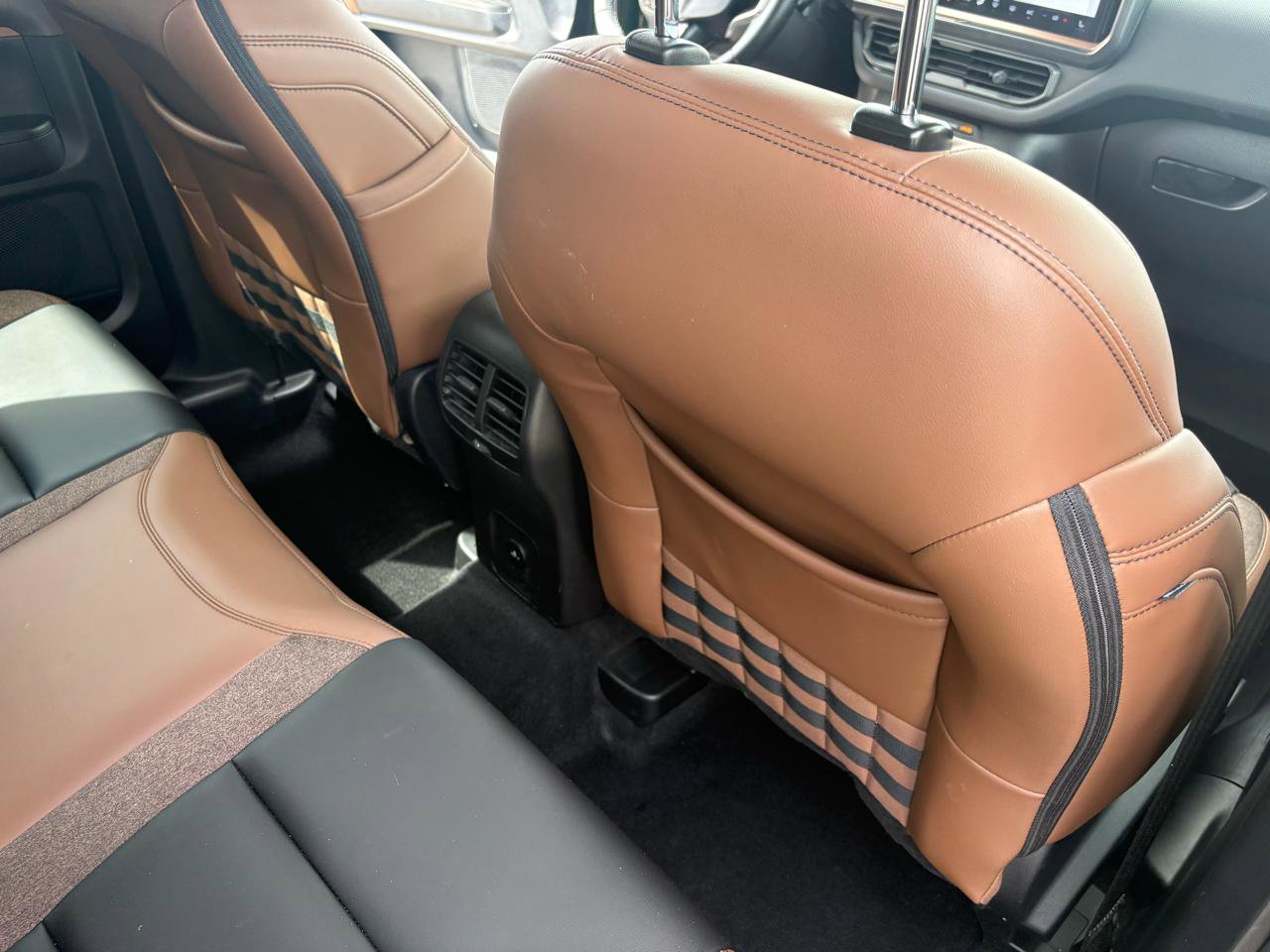 Certified 2025 Ford Bronco Sport Outer Banks w/ Outer Banks Tech Package+ AWD/4WD image 43