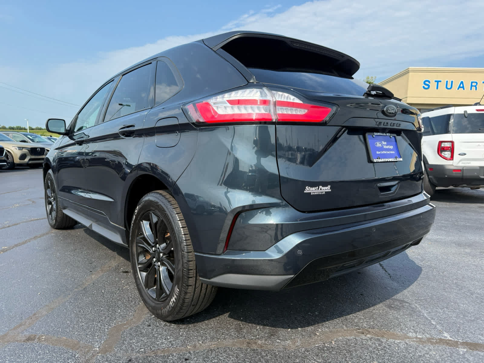 Certified 2023 Ford Edge SE w/ Black Appearance Package AWD/4WD image 25