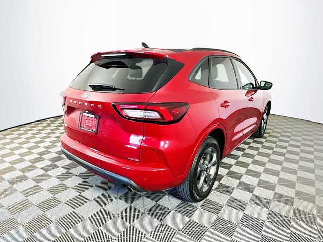 Certified 2023 Ford Escape ST-Line w/ Tech Pack #1 AWD/4WD image 11