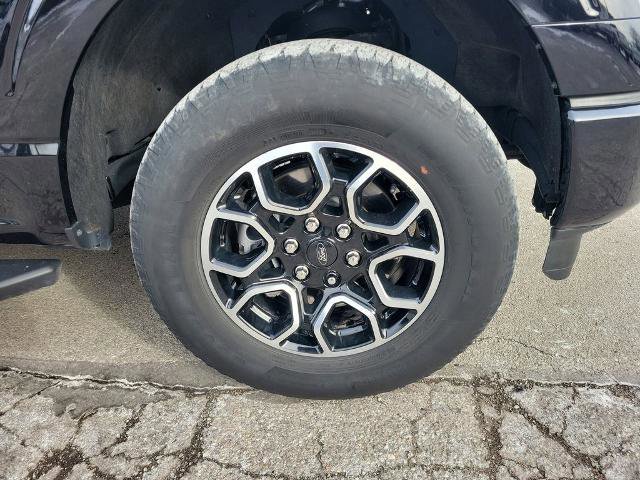 Certified 2023 Ford F150 XLT w/ Equipment Group 302A High image 5