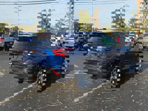 Used 2024 Chevrolet Trax LS w/ LS Convenience Package image 5