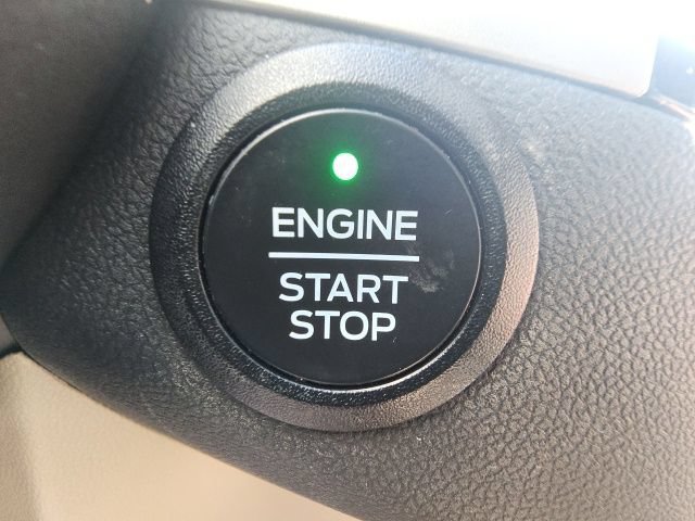 Certified 2022 Ford Escape SEL w/ Technology Package AWD/4WD image 30