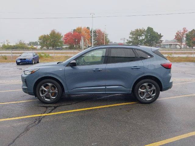 Certified 2024 Ford Escape ST-Line AWD/4WD image 5