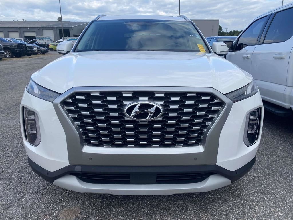 Used 2021 Hyundai Palisade SEL w/ Premium Package FWD image 2