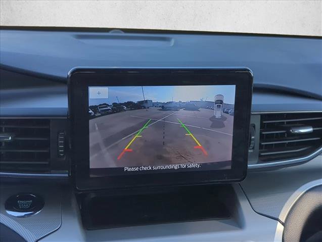 Certified 2022 Ford Explorer XLT w/ Equipment Group 202A AWD/4WD image 13