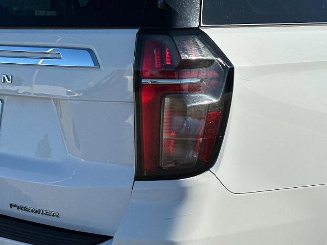 Used 2023 Chevrolet Suburban Premier image 26