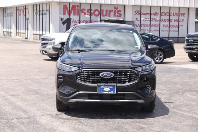 Certified 2025 Ford Escape Active AWD/4WD image 4