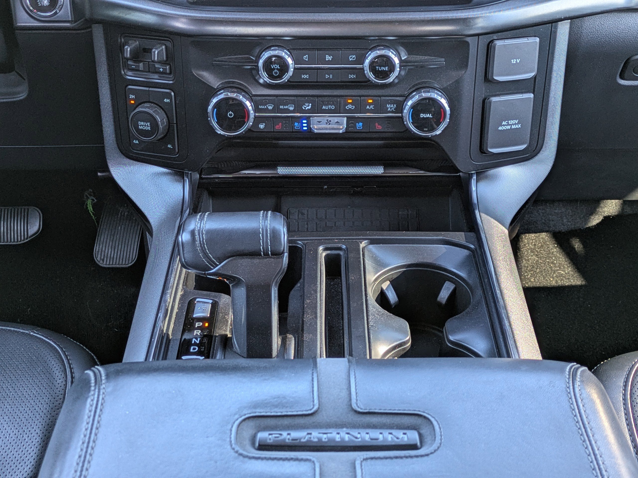 Certified 2022 Ford F150 Platinum w/ Equipment Group 701A High image 18