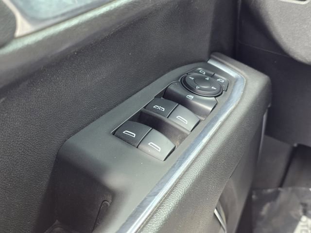 Used 2025 Chevrolet Silverado 1500 LT w/ Z71 Off-Road Package AWD/4WD image 15