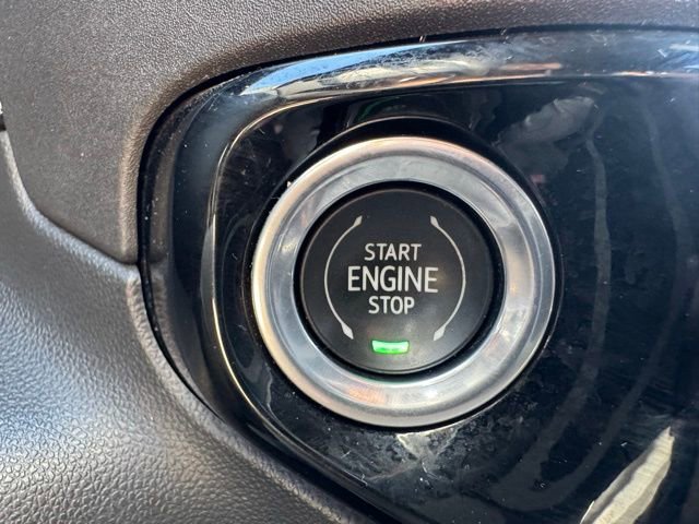 Used 2022 Chevrolet Silverado 1500 High Country w/ High Country Premium Package AWD/4WD image 28