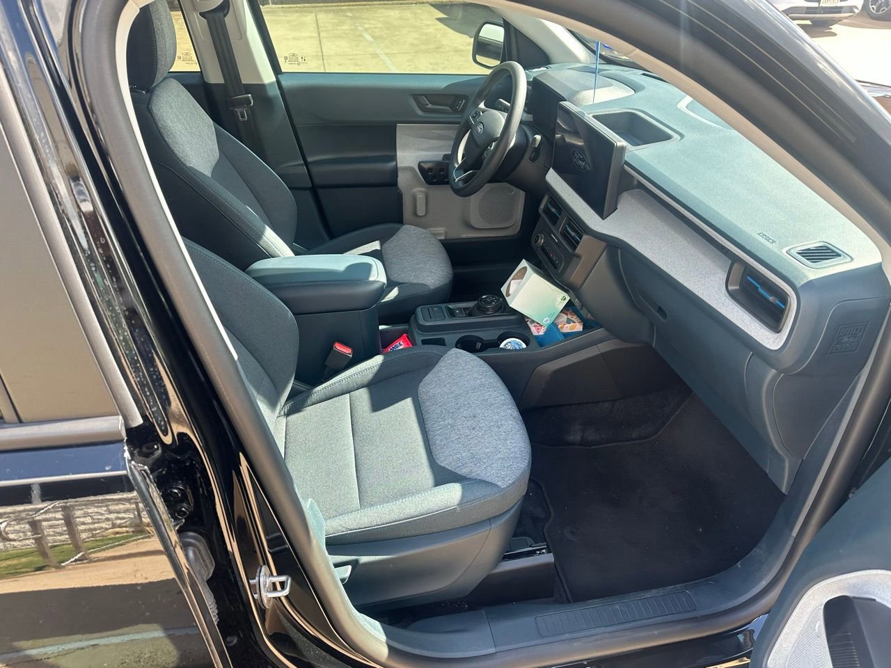 Certified 2025 Ford Maverick XLT image 11