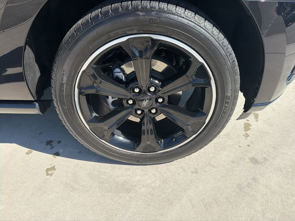 Certified 2023 Ford Expedition Limited AWD/4WD image 12