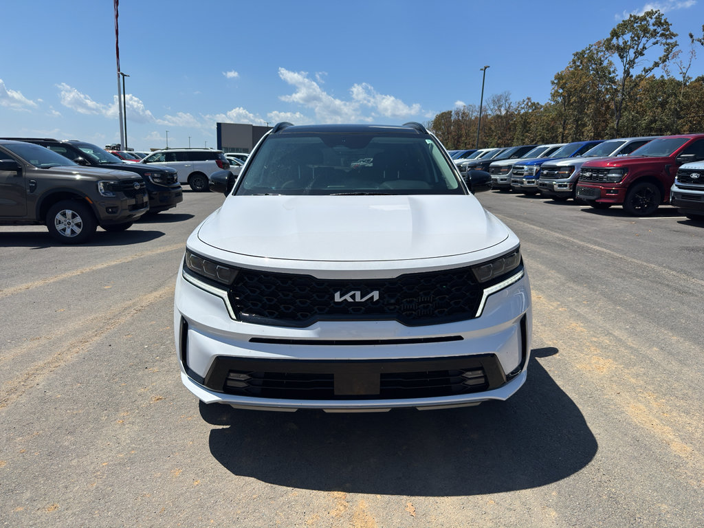 Used 2023 Kia Sorento SX AWD/4WD image 2