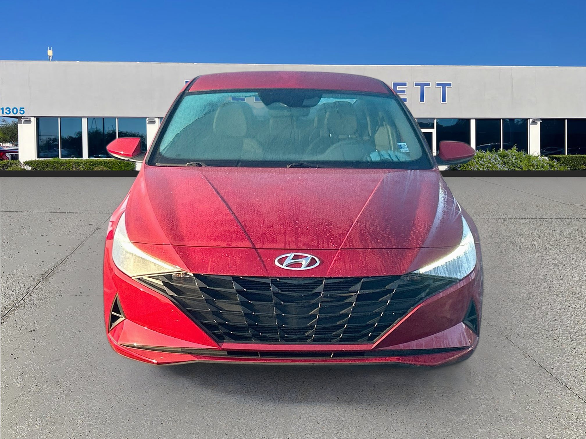 Used 2023 Hyundai Elantra SE FWD image 2