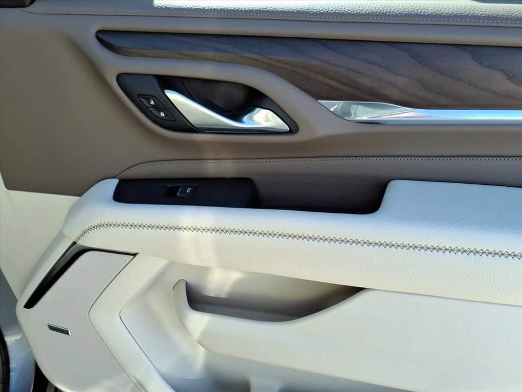 Used 2023 GMC Yukon Denali image 12