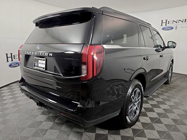 Certified 2025 Ford Expedition Active RWD image 5