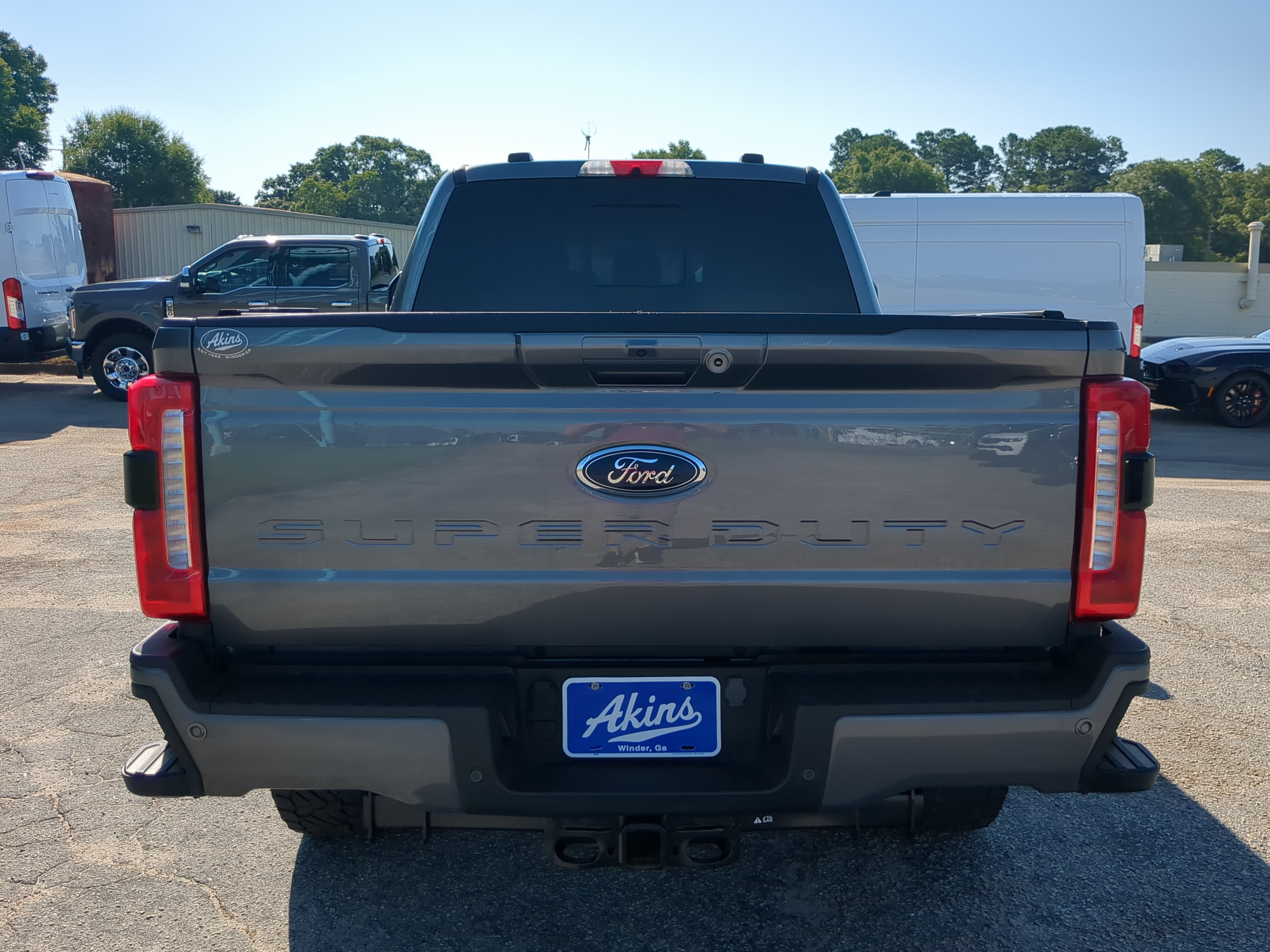 Certified 2024 Ford F250 Lariat w/ Lariat Ultimate Package AWD/4WD image 4