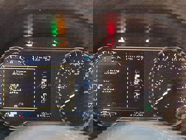 Used 2019 Nissan Kicks SV image 7