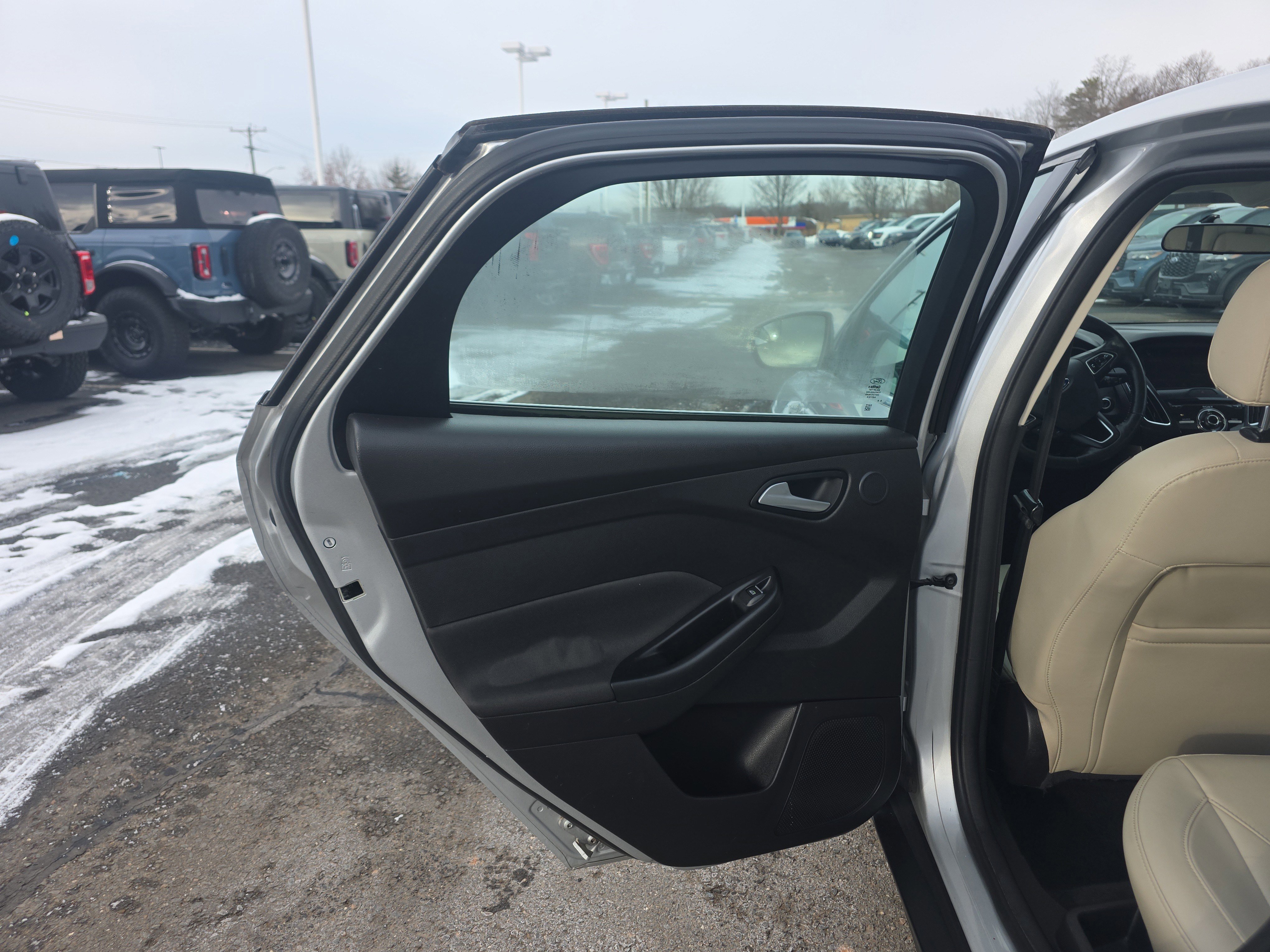 Certified 2018 Ford Focus Titanium image 19