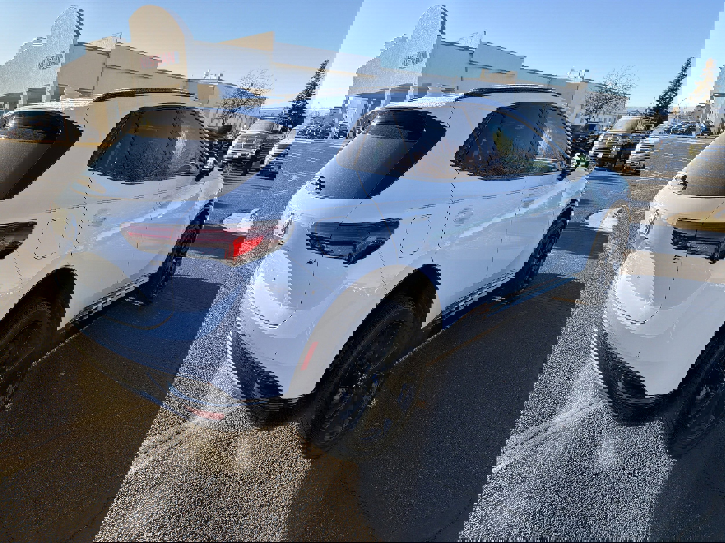 Used 2023 Buick Envision Preferred w/ Sport Touring Package image 4