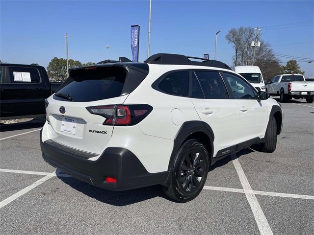 Used 2025 Subaru Outback Onyx Edition w/ Popular Package #2 image 3
