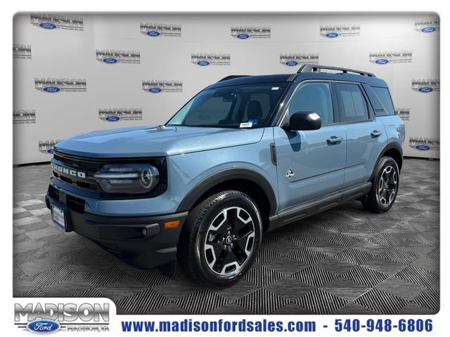 Certified 2024 Ford Bronco Sport Outer Banks w/ Tech Package AWD/4WD image 1