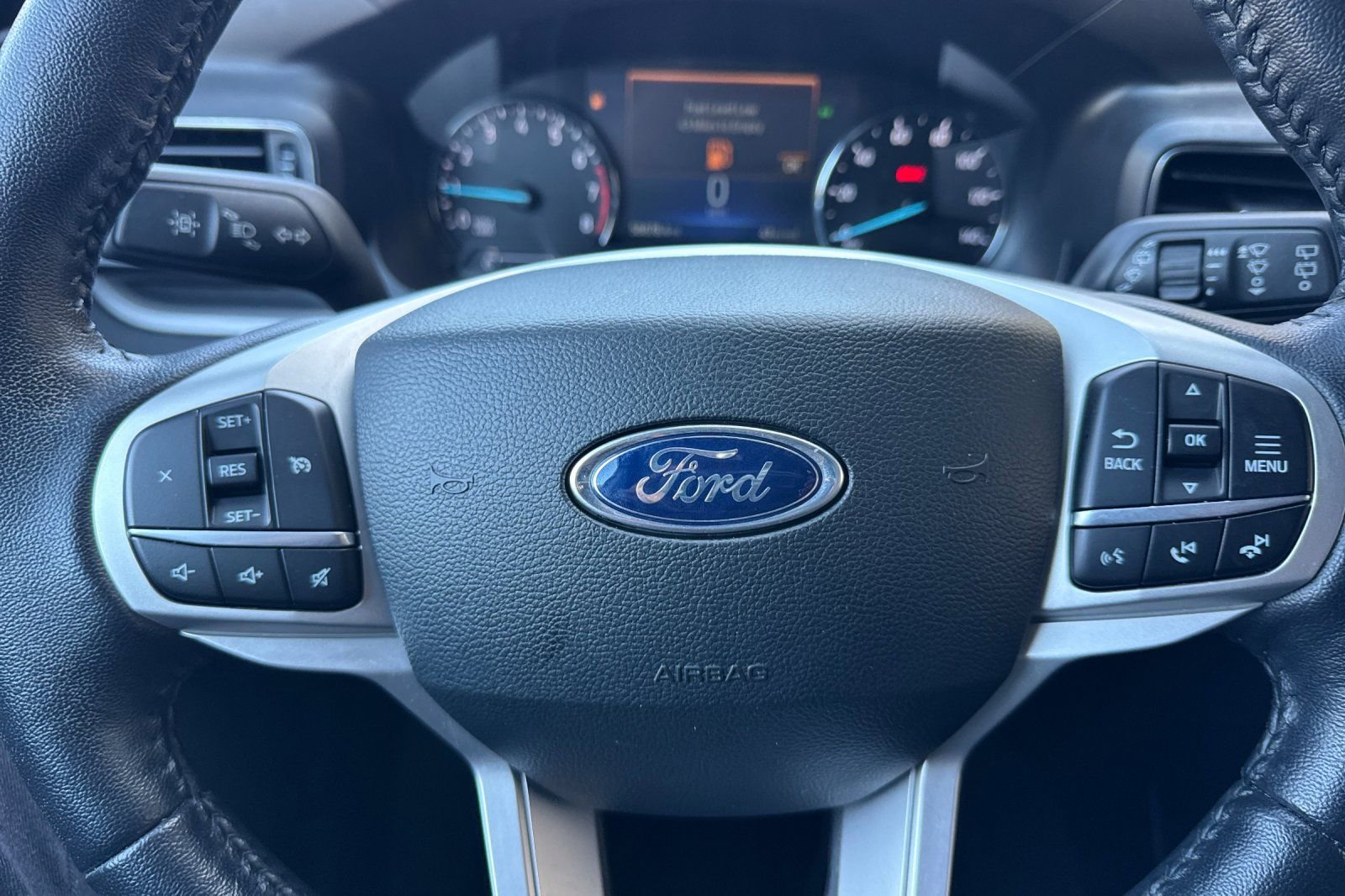 Certified 2022 Ford Explorer XLT w/ Equipment Group 202A image 24