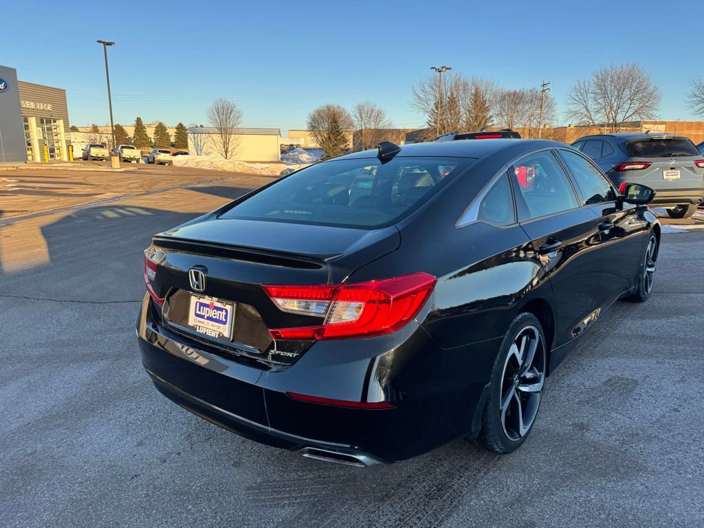 Used 2022 Honda Accord Sport image 4