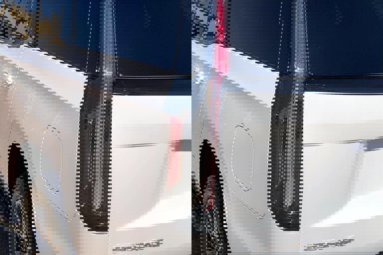 Used 2022 Cadillac Escalade Sport image 29