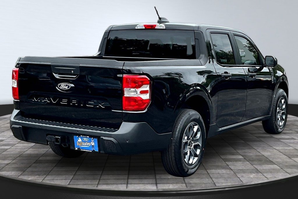 Certified 2026 Ford Maverick XLT w/ Equipment Group 301A AWD/4WD image 10