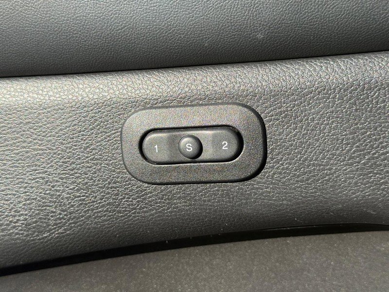 Used 2017 Jeep Grand Cherokee Limited w/ Trailer Tow Group IV image 30