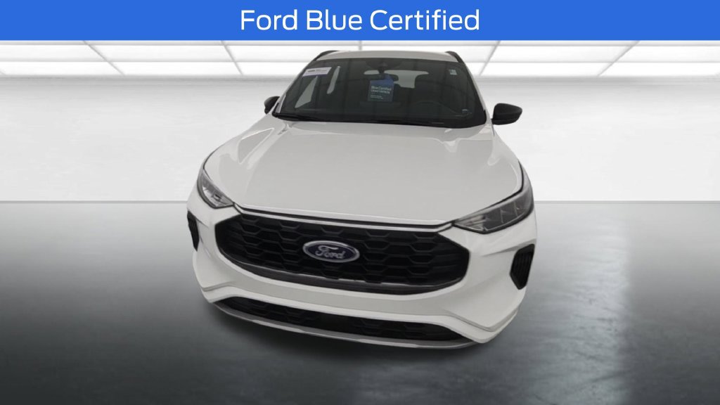 Certified 2023 Ford Escape ST-Line w/ Tech Pack #1 AWD/4WD image 2