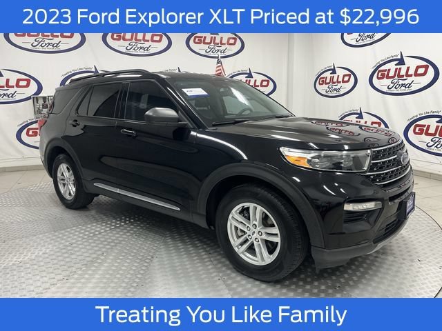 Certified 2023 Ford Explorer XLT w/ Equipment Group 202A