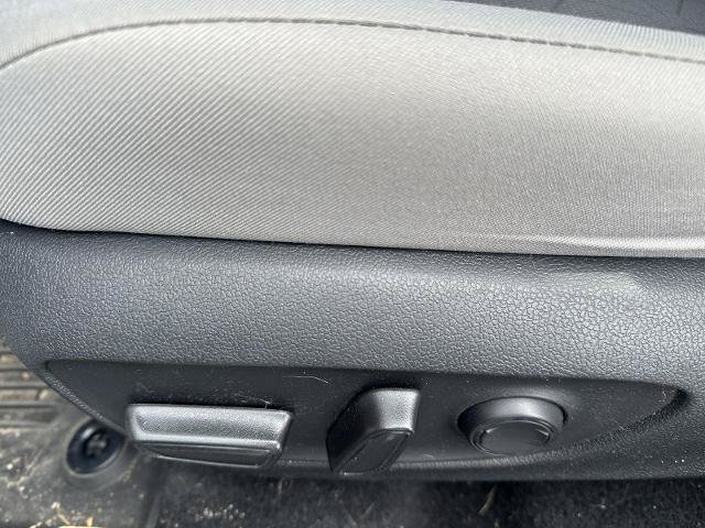 Used 2024 Toyota RAV4 XLE w/ Convenience Package AWD/4WD image 14