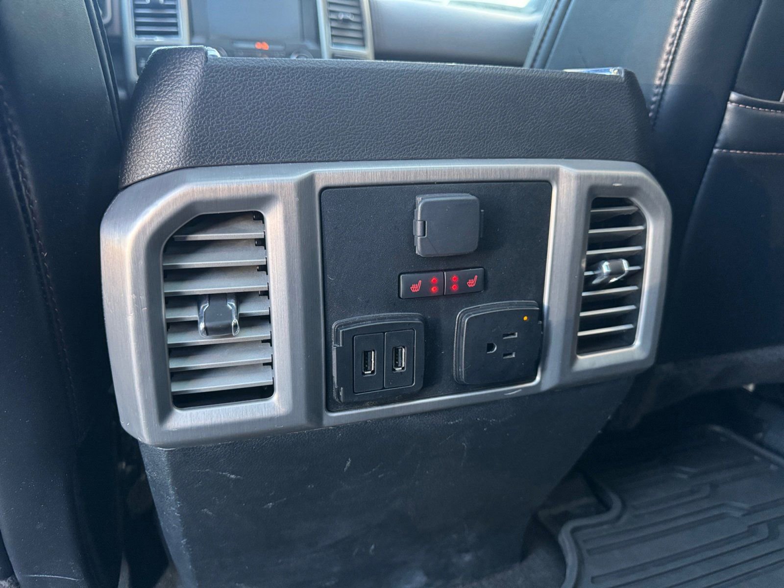 Certified 2020 Ford F150 Platinum w/ Equipment Group 701A Luxury image 19