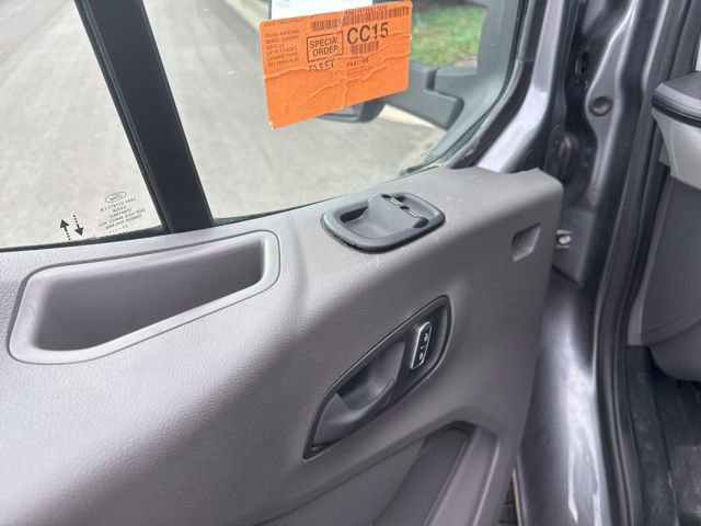 Certified 2023 Ford E-Transit Low Roof RWD image 9