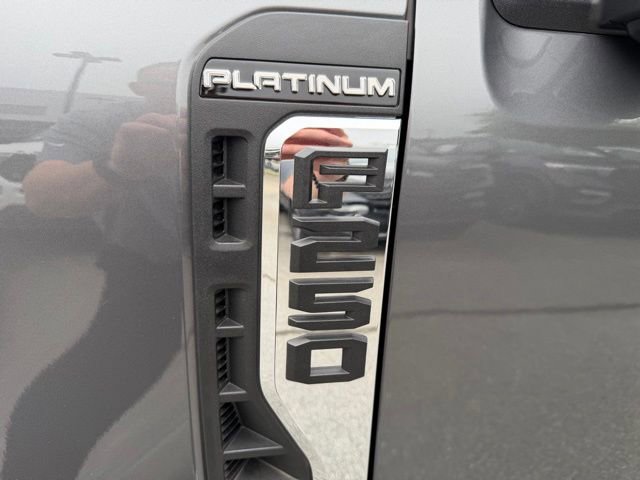 Certified 2024 Ford F250 Platinum AWD/4WD image 10