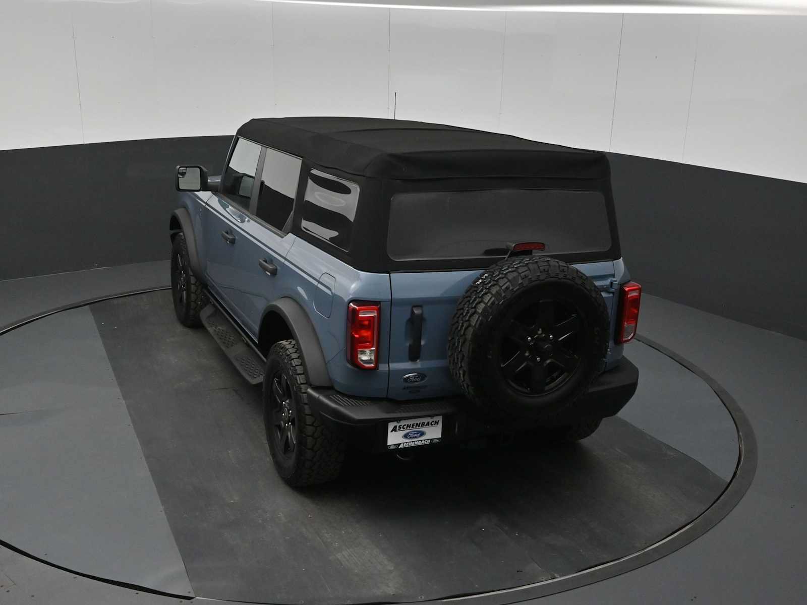 Certified 2024 Ford Bronco Black Diamond AWD/4WD image 27